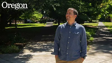 Raoul Liévanos on the UO campus