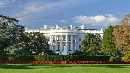 the White House on a clear day