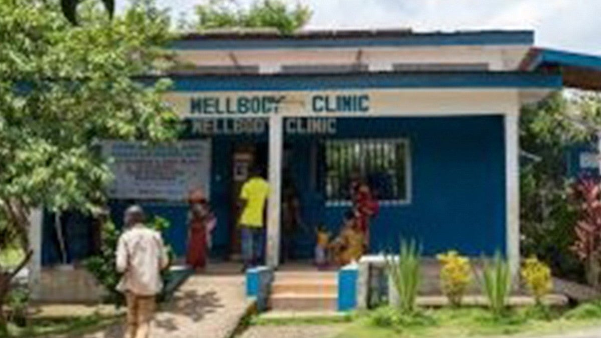 people standing outside of the Wellbody Clinic