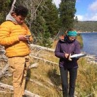 ELP 2017-2018 students with GPS next to lake