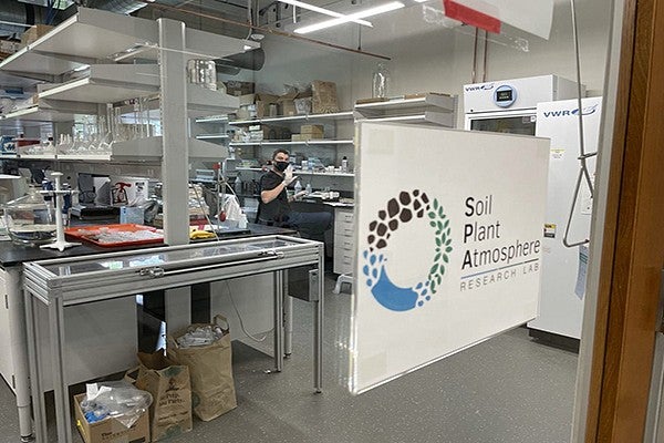 Soil Plant Atmosphere Research Lab